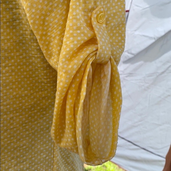 🎀 Yellow top 🎀 - Picture 6 of 7